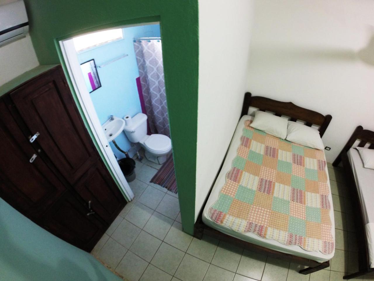 Tsunami Hostel تاماريندو المظهر الخارجي الصورة
